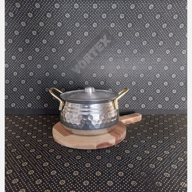 قابلمه آلومینیوم دسته طلا